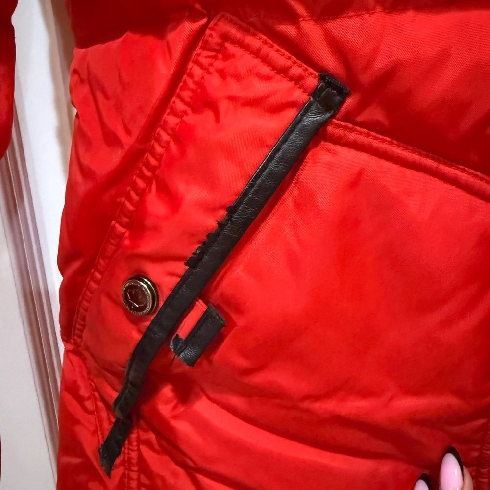 Pajar Women's Cougar Long Down Parka with removable Fur Hood, S, Used see pics - Picture 9 of 15